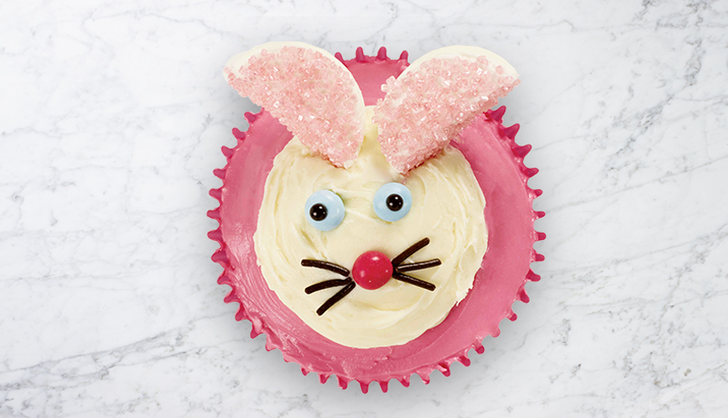 Bunny cupcake Easter campaign
