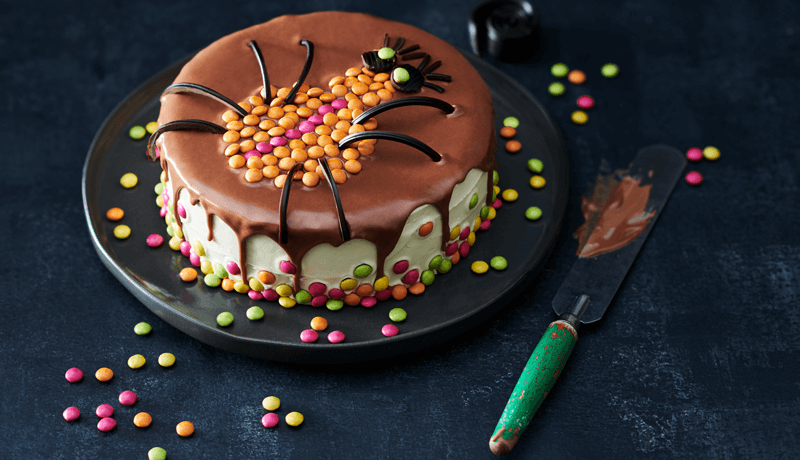 Chocolate Fudge Spider Web Cake