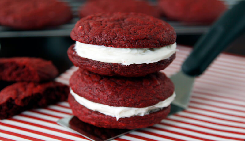 Red Velvet Whoopie Pie